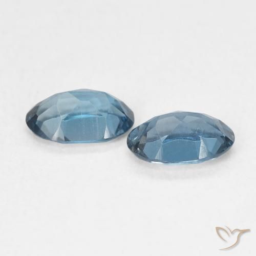 Pedras preciosas de Topázio Londres Azul natural de 0.97 ct, oval, VS