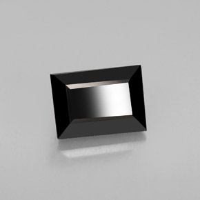 Turmalina preto natural 1,69ct, baguete, opaco