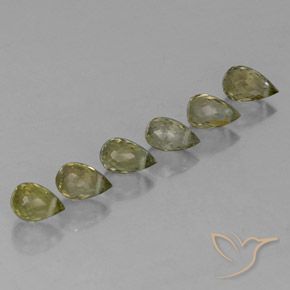 Pedras preciosas de Turmalina Verde Floresta Quente natural de 1.92 ct, Briolette, VS
