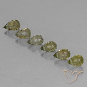 Pedras preciosas de Turmalina Verde Floresta Quente natural de 1.92 ct, Briolette, VS