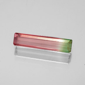 Turmalina multicolorido natural 0,81ct, corte esmeralda, VS