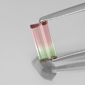 Turmalina multicolorido natural 0,68ct, baguete, VS-SI