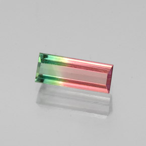 Turmalina multicolorido natural 0,68ct, baguete, VS