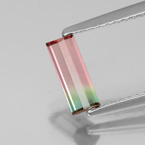 Turmalina multicolorido natural 0,68ct, baguete, VS
