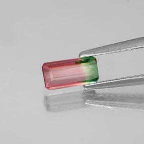 Turmalina multicolorido natural 0,65ct, corte esmeralda, VS