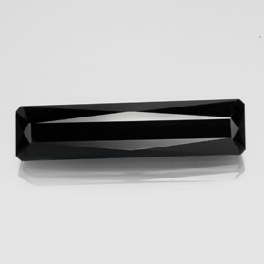 Turmalina preto natural 23,81ct, corte esmeralda, opaco