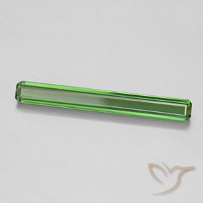 Turmalina Verde médio Natural 1.57ct, Corte Octógono / Esmeralda, VVS-VS