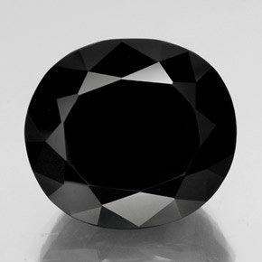 Turmalina preto natural 61,64ct, corte oval, opaco