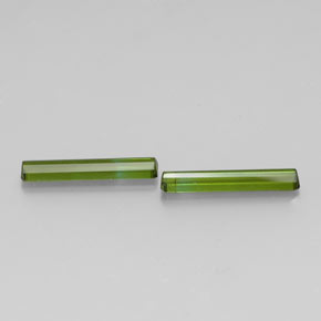 Pedras preciosas de turmalina verde natural de  ct, corte esmeralda, VS-SI