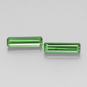 Pedras preciosas de turmalina verde natural de  ct, corte esmeralda, VS-SI