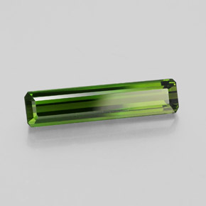 Turmalina Verde médio-escuro Natural 2.22ct, Corte Esmeralda, VVS-VS
