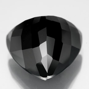 Turmalina preto natural 16,90ct, trillion, opaco