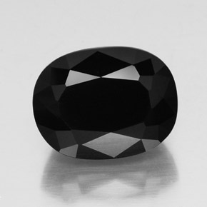 Turmalina preto natural 24,64ct, corte oval, opaco