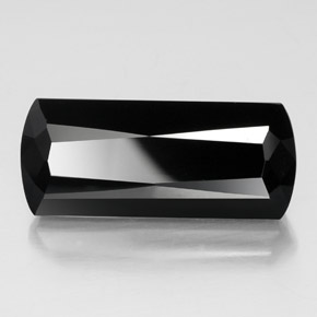 Turmalina preto natural 34,12ct, forma extravagante, opaco