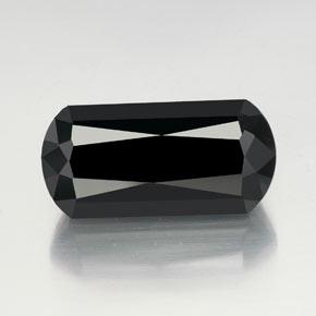 Turmalina preto natural 40,88ct, forma extravagante, opaco