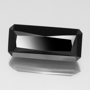 Turmalina preto natural 28,68ct, corte esmeralda, opaco