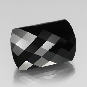 Turmalina preto natural 32,06ct, forma extravagante, opaco