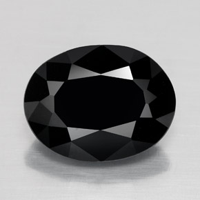Turmalina preto natural 4,48ct, corte oval, opaco