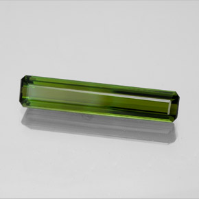 Turmalina verde médio natural 1,93ct, corte esmeralda, VS