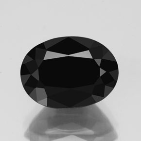 Turmalina preto natural 3,69ct, corte oval, opaco