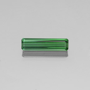 Turmalina Verde médio Natural 1.36ct, Corte Esmeralda, VVS