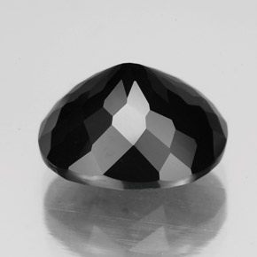 Turmalina preto natural 6,92ct, corte oval, opaco