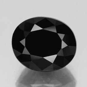 Turmalina preto natural 4,50ct, corte oval, opaco
