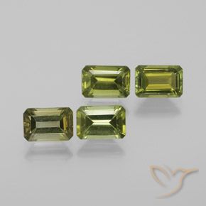 2.36ctw Natural Verde médio-escuro Turmalina, Corte Esmeralda, VS