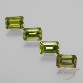 Pedras preciosas de Turmalina Verde médio-escuro natural de 2.36 ct, Corte Octógono / Esmeralda, VS
