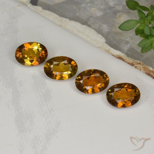 Pedras preciosas de Turmalina Marrom Caramelo natural de 3.08 ct, oval, VVS