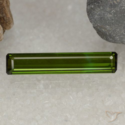 2.01ct Natural Verde floresta Turmalina, Corte Esmeralda, VVS-VS