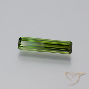 Turmalina verde escuro Natural 1.97ct, Corte Octógono / Esmeralda, VVS-VS