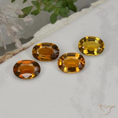 Pedras preciosas de Turmalina Castanho Canela Profundo natural de 3.24 ct, oval, VVS-VS