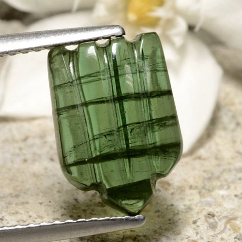 3.71ct Natural verde escuro Turmalina, Chique, Translúcido