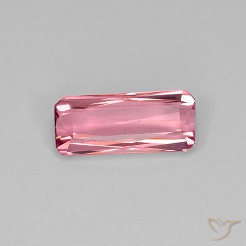 1.55ct Natural Rosa Intenso Turmalina, Corte Esmeralda, VVS-VS