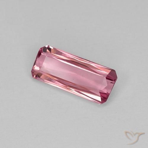Turmalina Rosa Intenso Natural 1.55ct, Corte Octógono / Esmeralda, VVS-VS