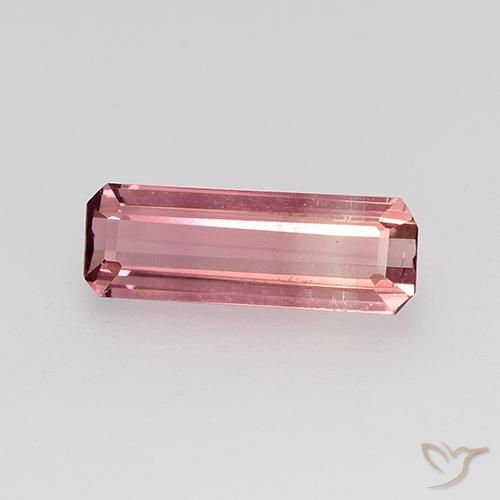 1.25ct Natural Rosa choque claro Turmalina, Corte Esmeralda, VVS