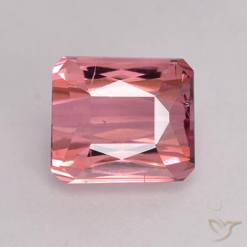1.27ct Natural Rosa Intenso Turmalina, Corte Esmeralda, VS