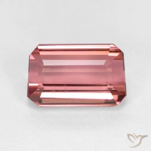 1.67ct Natural Rosa Intenso Turmalina, Corte Esmeralda, VS