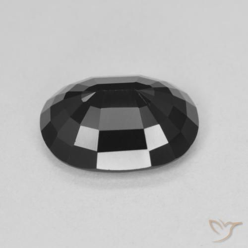 Turmalina preto natural 3,86ct, corte oval, opaco