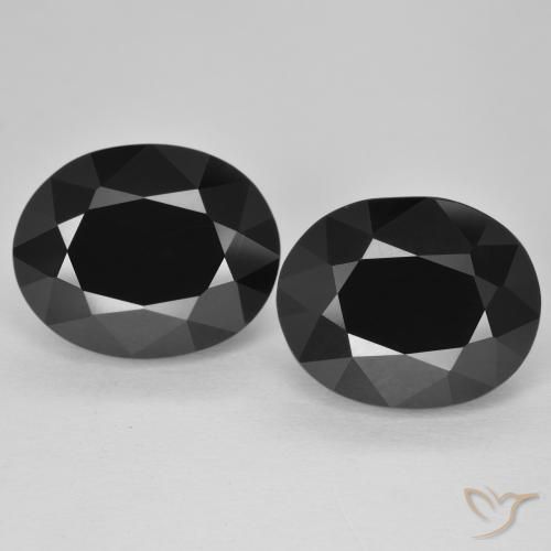 16.77ctw Natural Schorl Turmalina, oval, Opaco