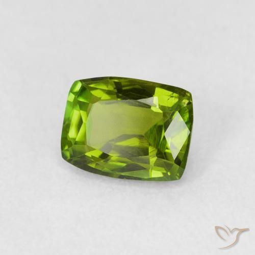 Turmalina Verde médio Natural 0.74ct, Almofada, VVS-VS