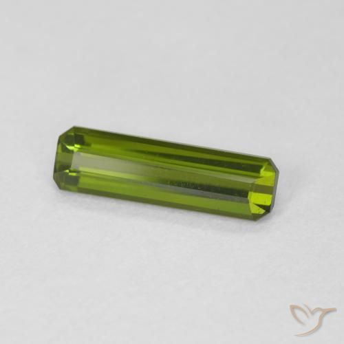 Turmalina Verde Terroso Natural 0.82ct, Corte Octógono / Esmeralda, VVS