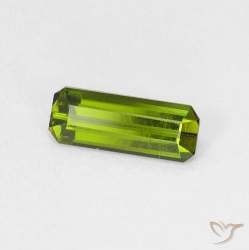 Turmalina verde escuro Natural 0.69ct, Corte Octógono / Esmeralda, VS