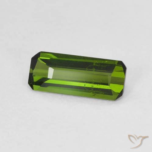 0.69ct Natural Verde médio Turmalina, Corte Esmeralda, VS