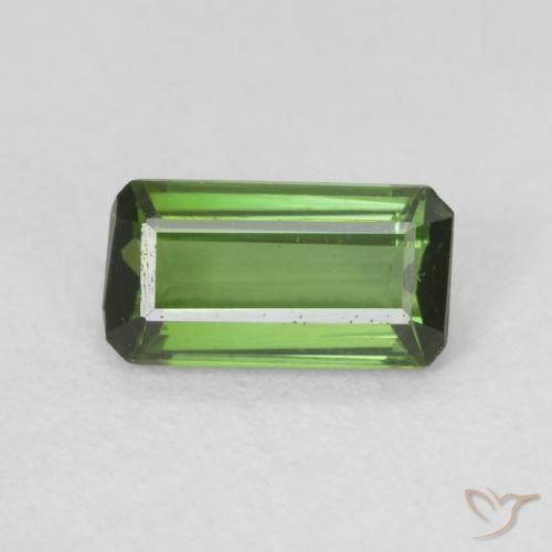 0.66ct Natural Verde médio Turmalina, Corte Esmeralda, VS