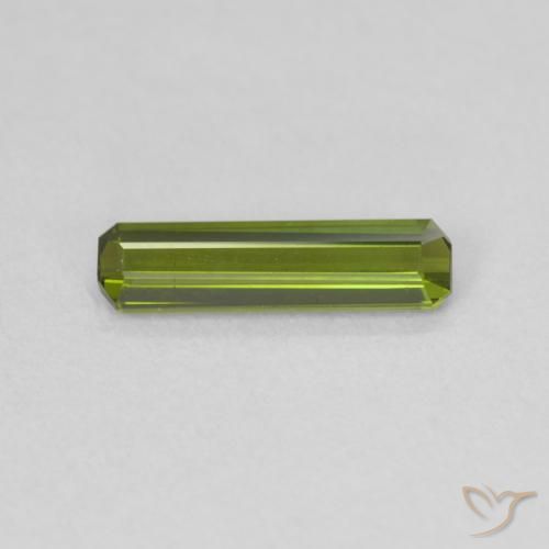 0.66ct Natural verde escuro Turmalina, Corte Esmeralda, VVS