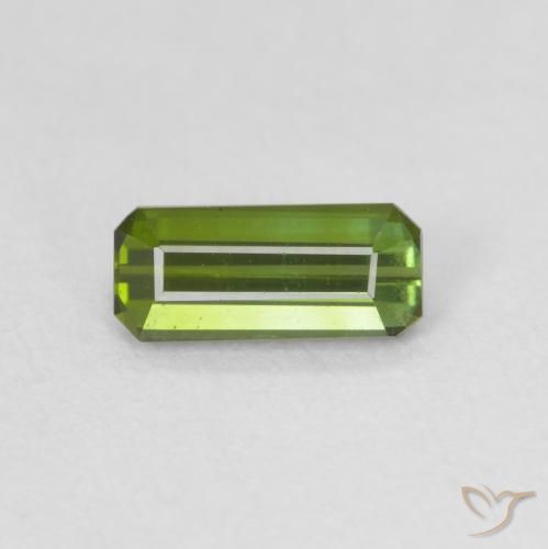 0.66ct Natural Verde amarelado Turmalina, Corte Esmeralda, VVS