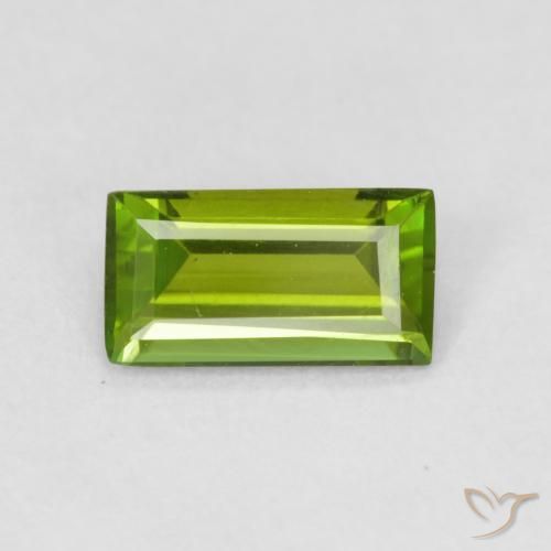 0.70ct Natural Verde floresta Turmalina, baguete, VVS