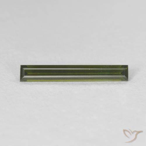 0.62ct Natural Verde Terroso Turmalina, baguete, VVS